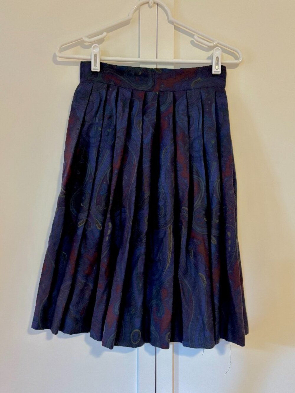 Ralph Lauren vintage blue tag paisley pleated wool skirt Made in Italy (size 4)